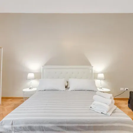 Piazza Del Popolo Charming Flat *